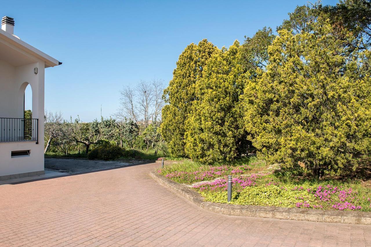 A11 - Varano, Delizioso Trilocale Con Giardino Ancona Kültér fotó